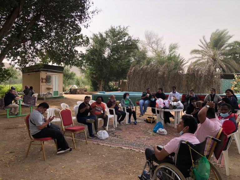 رحلة شباب وفتيات جمعية متلازمة النجاح لمزرعة البركة